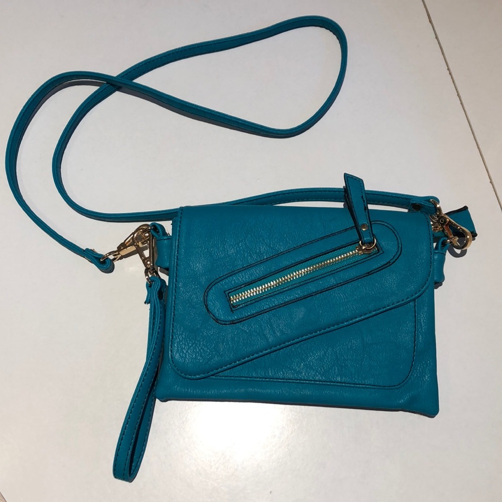 Charming Charlie Purse